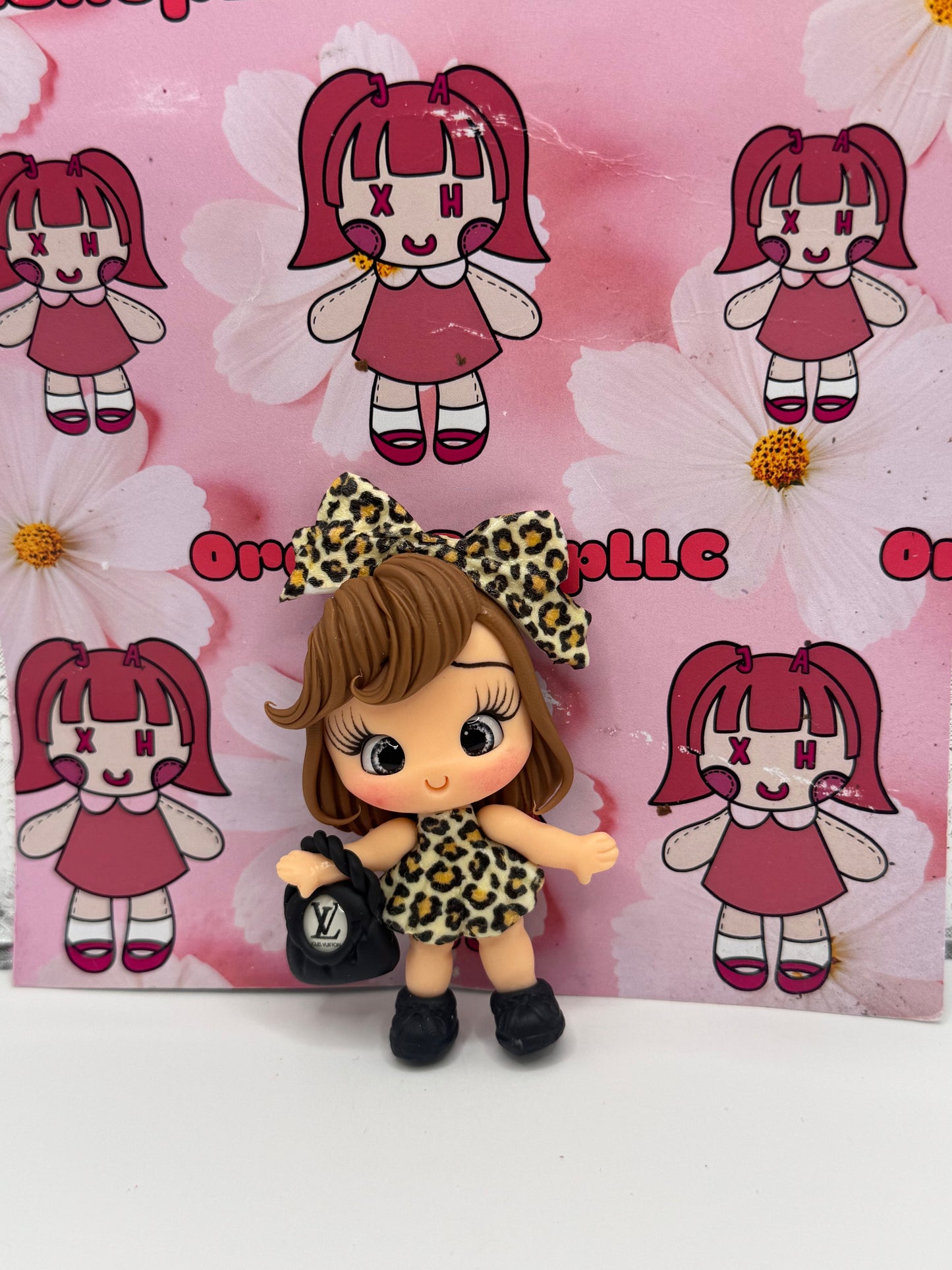 LV Girl