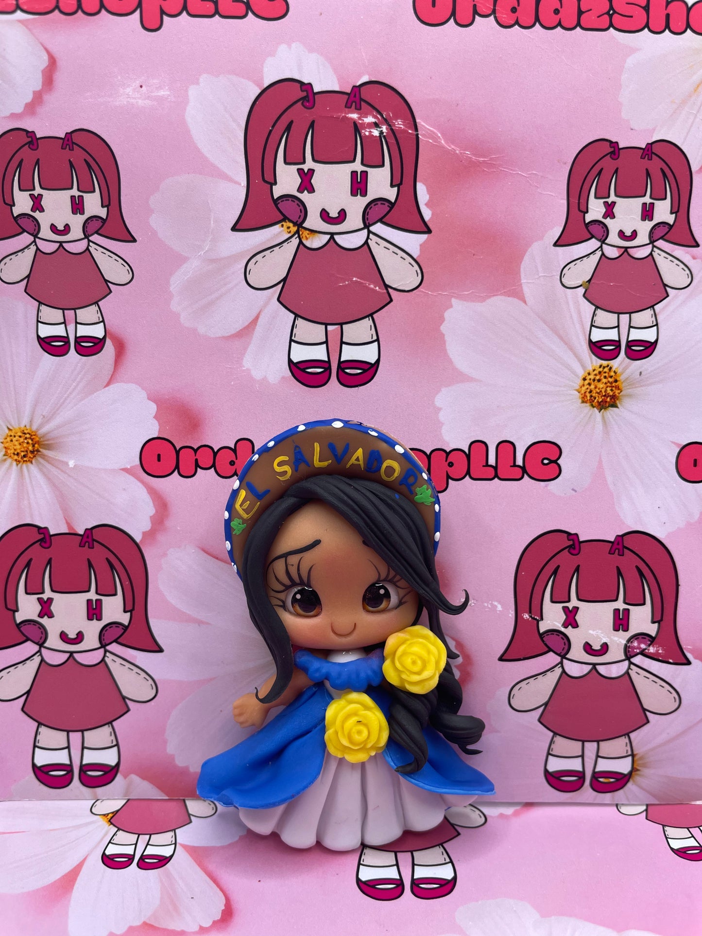 El Salvador Girl